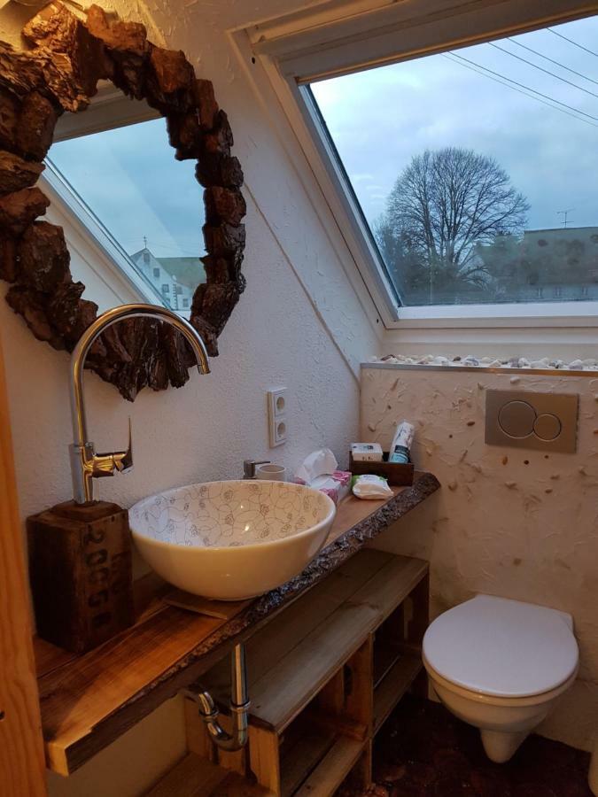 Zucht- Und Ausbildungsstall Rubly Kleinbundenbach Esterno foto