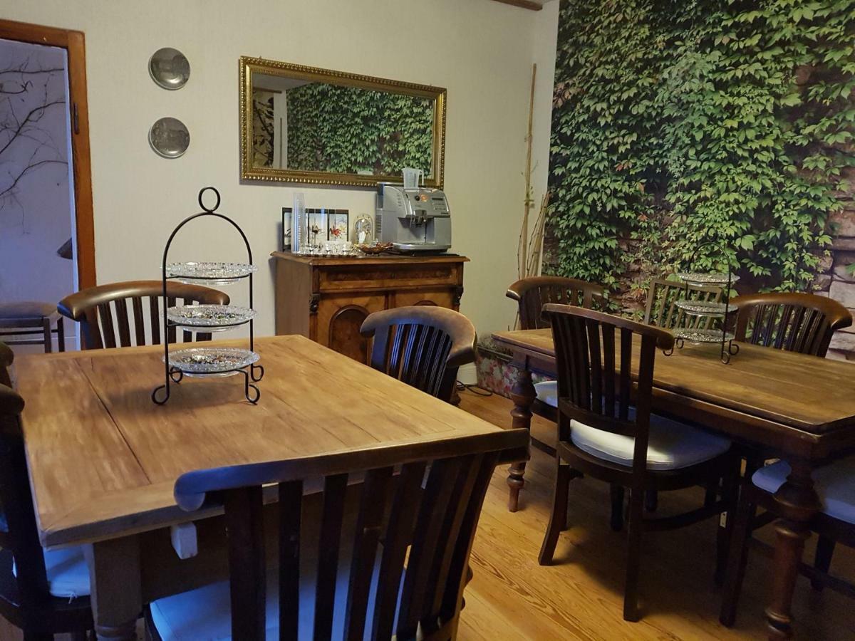 Zucht- Und Ausbildungsstall Rubly Kleinbundenbach Esterno foto
